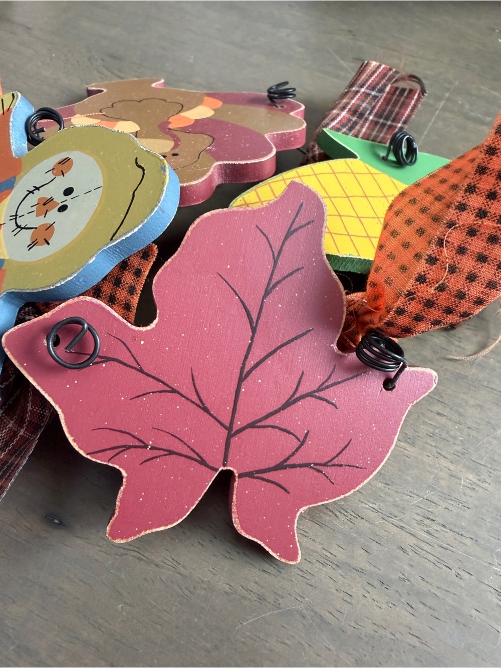 Wooden Fall Themed Decor Candle Ring Scarecrow Turkey Corn Leaf Thanksgiving - Picture 5 of 6